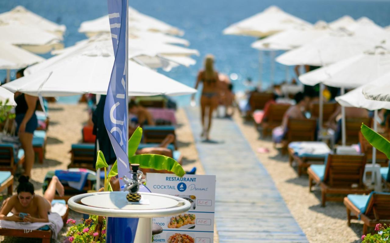 Cocktail & Dreams - Beach Hotel Саранде Екстериор снимка