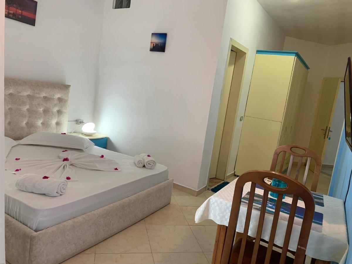 Cocktail & Dreams - Beach Hotel Саранде Екстериор снимка